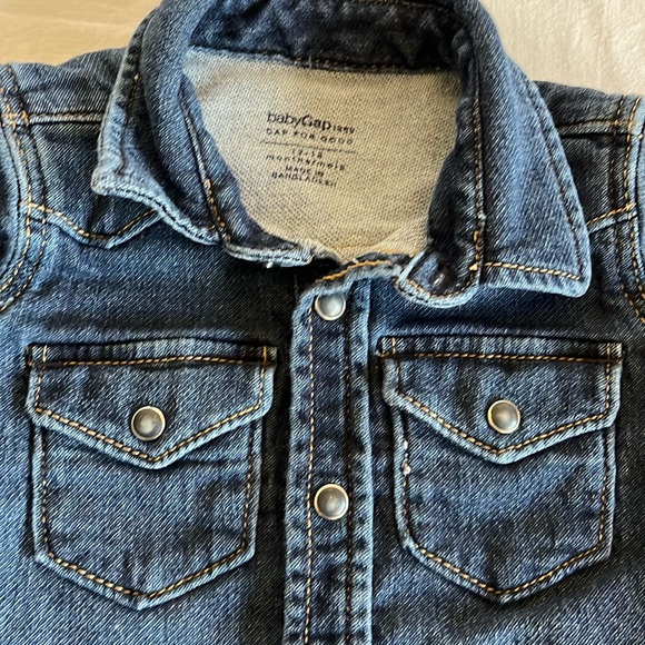 12-18M GAP Jean Button down shirt - Picture 2 of 3